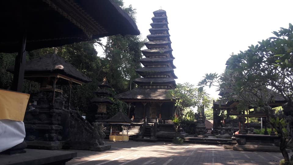 Goa Lawah